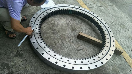 Excavator slewing bearing for kobelco SK03 SK04 SK07-1 SK07-1-N2 SK07-N2 SK07-N2 SK07-2 SK09